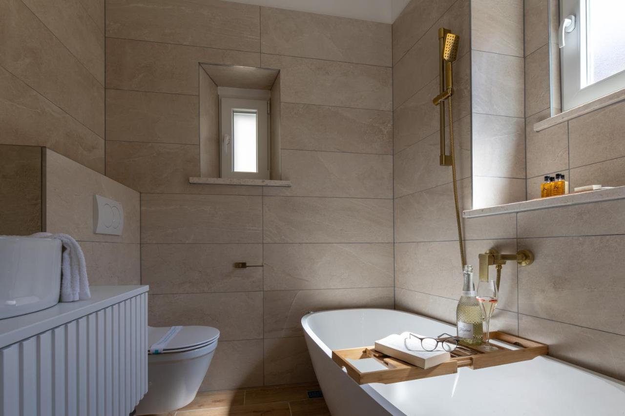 Palace Luxury Rooms Сплит Экстерьер фото